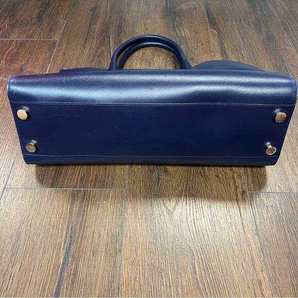 Jimmy choo large Riley crossbody tote bag in navy - Picture 6 of 16